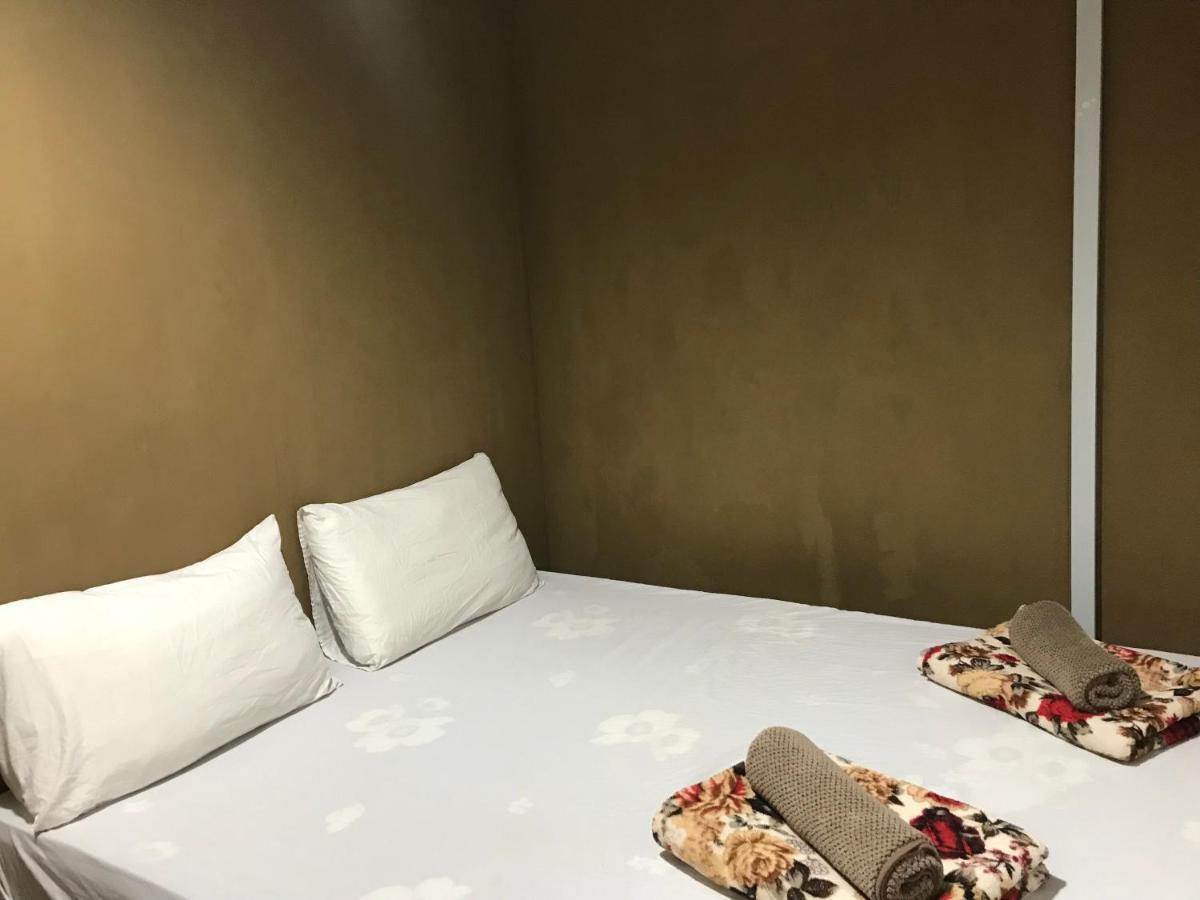 Nusantara Mattwaddien Hostel コタキナバル エクステリア 写真