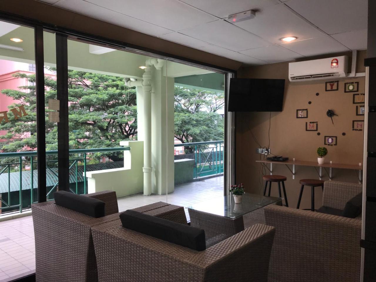 Nusantara Mattwaddien Hostel コタキナバル エクステリア 写真